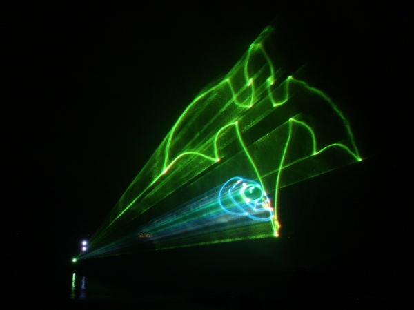 Lasershow Maschsee   066.jpg